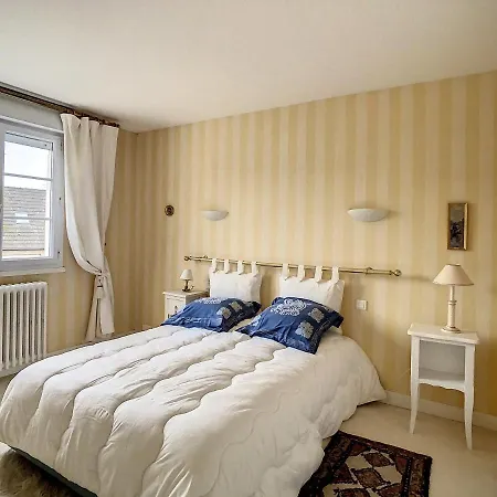 Maison De Charme Proche Centre Holiday home *