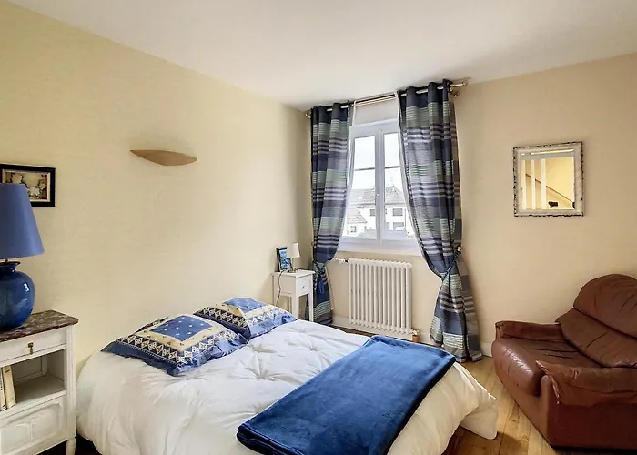 Holiday home Maison De Charme Proche Centre *