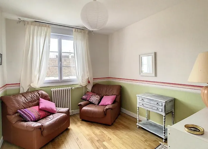 Holiday home Maison De Charme Proche Centre *