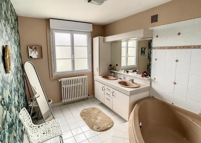 Holiday home Maison De Charme Proche Centre *