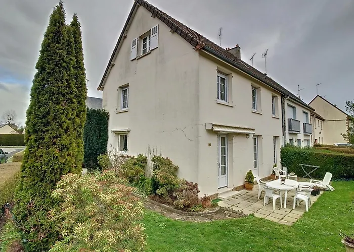 Maison De Charme Proche Centre Holiday home Avranches